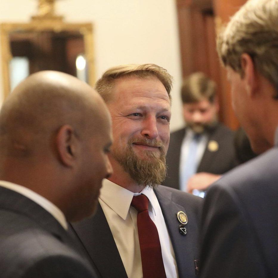 Nigerian extradited to US to face charges over nude photo that led to teen's death